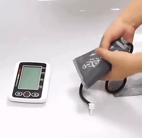 F -CardioCheck Pro: Control Inteligente